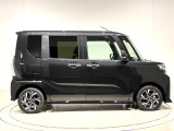 ドアは約90度に開くので荷物も積み込みやすく、乗り降りもしやすい♪ ロングドライブも快適に過ごせる工夫がいっぱいです♪♪