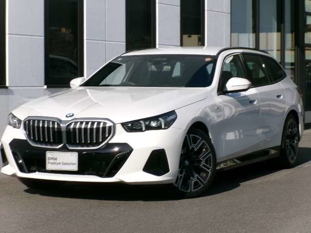 5シリーズツーリング 523d xドライブ Mスポーツ 4WD