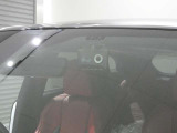 【ドライブレコーダー】有事の際の状況証拠になるだけでなく、防犯効果もある必須アイテムです。