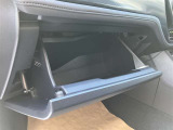 ■助手席前の収納です!