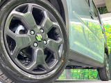 【純正15インチアルミホイール】外観にマッチした純正アルミホイールを装着しております。各種社外アルミホイールや、スタッドレスタイヤも取扱いしております。是非ご相談ください♪