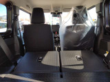 ◇シートアレンジ◇乗せる人数、荷物によってシートをアレンジすれば、ダンボールなどの大きい荷物や、釣り具などの長尺物も載せられそうですね!