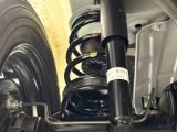 お車を安心してお乗りいただく為には、足回りの定期点検が欠かせません。サービスサポート(有償保証)では無料点検もご提供しており、安心のカーライフをお過ごしいただけるサポート体制が整っています。