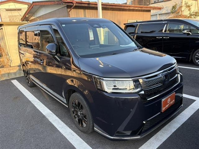 ステップワゴン 2.0 e:HEV スパーダ 禁煙車 純正10.1インチ後席モニター