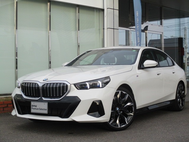 5シリーズセダン523d xドライブ Mスポーツ 4WD