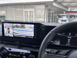 上空から見下ろしたような表示で車両感覚のつかみやすい『アラウンドビューモニター』に移動物検知警報(MOD)があり更に安心です。