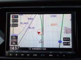 純正ギャザーズメモリーナビ装着車!ナビ起動までの時間と、地図検索する速度が最大の魅力で、初めての道でも安心・快適なドライブをサポートします!