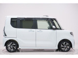 県内13店舗にて常時500台以上ダイハツ車を展示中です。見て、触って、納得のいく一台をぜひ見つけてください。