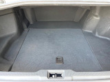 普段のお買い物や通勤、送迎等に十分な荷室スペースを確保しております。