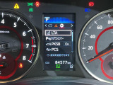 【クリアランスソナー】駐車、発進の低速走行時に、周囲の障害物をブザーとディスプレイ表示でお知らせして、衝突回避をサポートします!