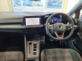 ☆洗練されたインパネ周りなので、見やすく操作しやすい☆