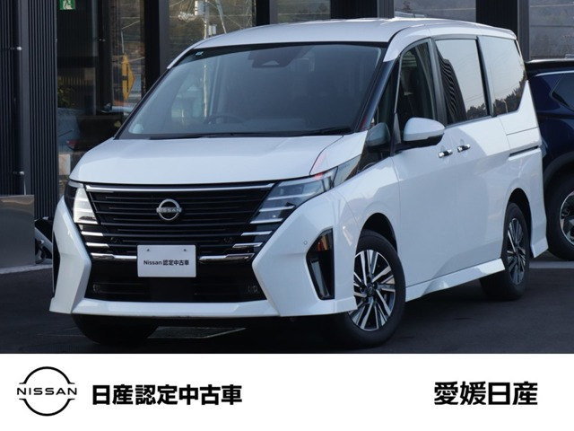 セレナ 1.4 e-4ORCE ハイウェイスターV 4WD 