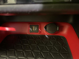 【USB端子】USB接続もついていますので携帯などの電子機器の充電にも使えて便利です♪