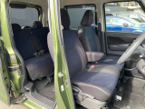 運転席は座り心地が良く快適にドライブをしていただけます。