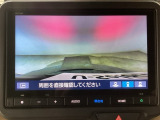 【バックカメラ】運転が苦手な方も車庫入れラクラクです!ギアをリバースに入れれば自動的に切り換わりますので、面倒な操作は不要です♪狭い駐車場もお車を傷つけず安心ですね!