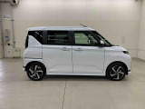 軽自動車、小型車を中心に常時300台展示車を御用意させて頂いております