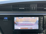 ■バックモニター付きで車庫入れ時も後方が確認できて安心です!