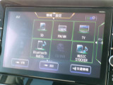 MM320DL9インチSDナビフルセグTV/DVD/CD/BT付き!ドライブがひときわ楽しくなっちゃいますね♪