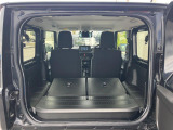 普段のお買い物や通勤、送迎等に十分な荷室スペースを確保しております。セカンドシートを倒すと、大きな荷物の積載も可能です♪