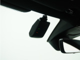 ◆前後ドライブレコーダー付き◆映像・音声などを記録する自動車用の装置です。もしもの事故の際の記録はもちろん、旅行の際の思い出としてドライブの映像を楽しむことができます。