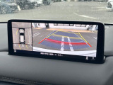 【360&deg;ビューモニター】専用のカメラにより、上から見下ろしたような視点で360度クルマの周囲を確認することができます☆死角部分も確認しやすく、狭い場所での切り返しや駐車もスムーズに行えます。