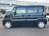 【届出(登録)済未使用車とは】自動車の分類では「新車」「中古車」この2種類しかありません。走行距離が100km未満かつ初度登録または初度届出された車両を「届出(登録)済未使用車」と呼んでいます。