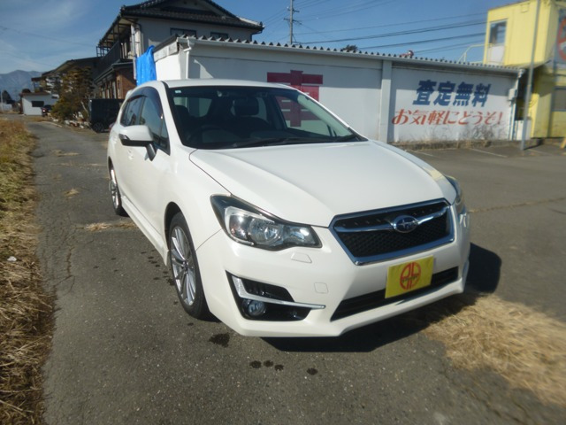 インプレッサスポーツ 2.0 i-S アイサイト 4WD 