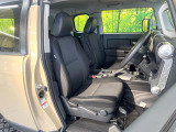 運転席シート廻りは使用感も少なく、良好な状態となっています。前オーナー様が丁寧に使っていたことがよくわかりますね。