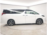 任意保険 JAF 割賦 スマイルパスポート(車両メンテナンス)など、お客様のお役に立つ商品も充実しています。