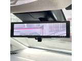 スマートルームミラー装備!車内の状況や天候や明るさに関わらず車両後方のカメラの映像をルームミラーに映し出します!
