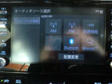 嬉しい装備です♪フルセグTV・Bluetoothオーディオに対応しています!!