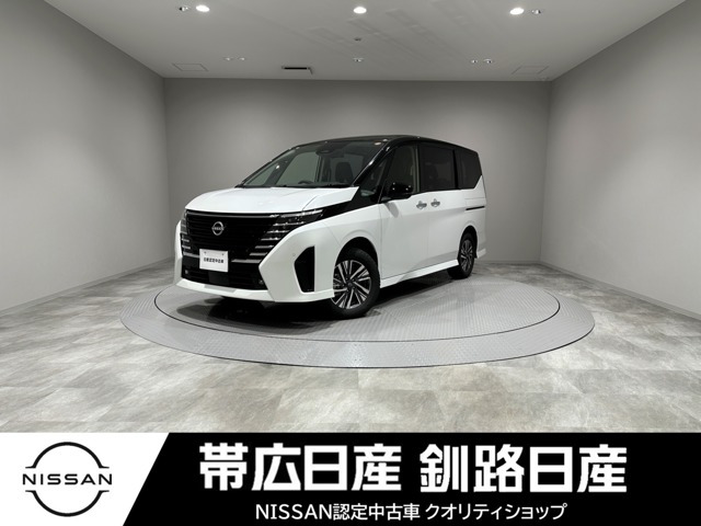 セレナ 2.0 ハイウェイスターV 4WD 