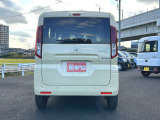 新車と同様の保証(有料)がつけられます。また各地域の店舗に最新の大型整備工場とプロメカニックが常駐しておりアフターメンテナンスもお任せください。