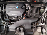 【ご納車前点検】BMW認定中古車は100項目の箇所を徹底的にチェック致します。機械的な箇所や電気系、コンピューターなどをご納車前に点検し、交換基準に達した部品は全て新品に修理返品した後にご納車致します。
