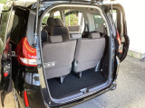 リアシートがあっても、しっかり荷物を積む事ができます。