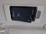 運転席のバイザー裏にはスマートインETC付きです♪