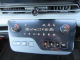 オートエアコン!使い易いですよ♪ シートヒーターついてます