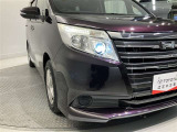 LEDヘッドライトです。デザイン性がよくとても明るいので、夜間の走行や悪天候でも安心です。しかも長寿命!