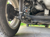 お車を安心してお乗りいただく為には、足回りの定期点検が欠かせません。サービスサポート(有償保証)では無料点検もご提供しており、安心のカーライフをお過ごしいただけるサポート体制が整っています。