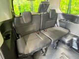 3列目シートはもちろん状態良好☆大人でもゆったりと座って頂けますので、大人数でのお出かけもラクラクです♪ご家族で、気の知れた仲間で、ドライブに行くのが楽しみですね♪