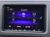 ナビ機能だけでなく、フルセグ、Bluetooth、DVDとCD再生などのオーディオ機能がついています!