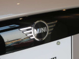 リヤのMINIエンブレム☆