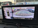 上からまる見えアラウンドビューモニターなので車庫入れもラクラクです♪