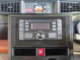 AM、FMラジオ、CD付きです。