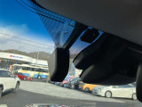 万が一のトラブルのときにも役に立つドライブレコーダーを装備しています。側面衝突や幅寄せ・割り込み対策に!