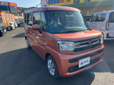 私たちは販売だけのお店では ありません。ご購入後のメンテナンスや車検、もしもの事故の際の対応など、お客様を末永くサポートさせていただくために『近隣のお客様限定』でお車をご案内させていただいております。