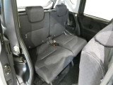 当社の中古車はシートを外して隅々までキレイに仕上げてあります。