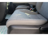 【助手席シート】レンタカーアップ車の為、使用感も少なく、シート状態良好です!
