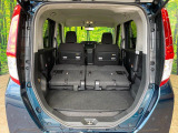 普段のお買い物や通勤、送迎等に十分な荷室スペースを確保しております。セカンドシートを倒すと、大きな荷物の積載も可能です♪