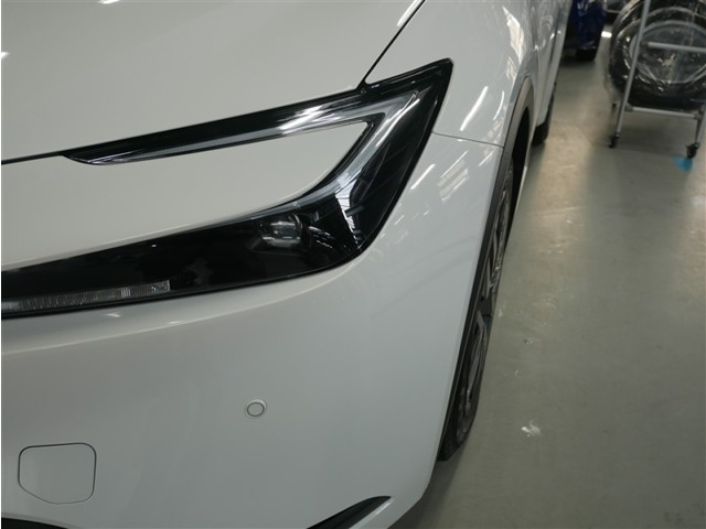 プリウス 1.8 X E-Four 4WD （6AA-ZVW65）